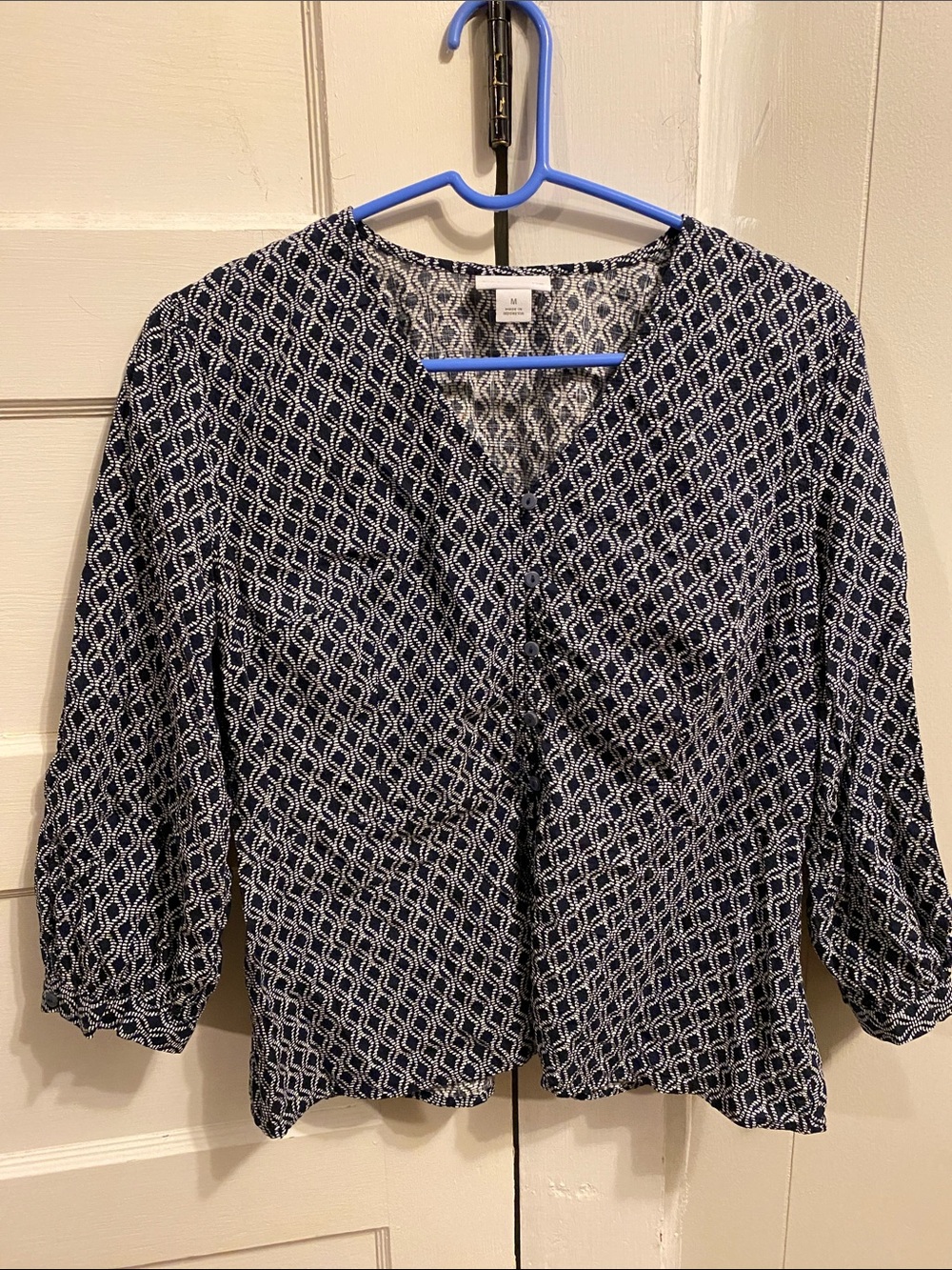 Liz Claiborne Navy and White Geometric Button-Front Blouse